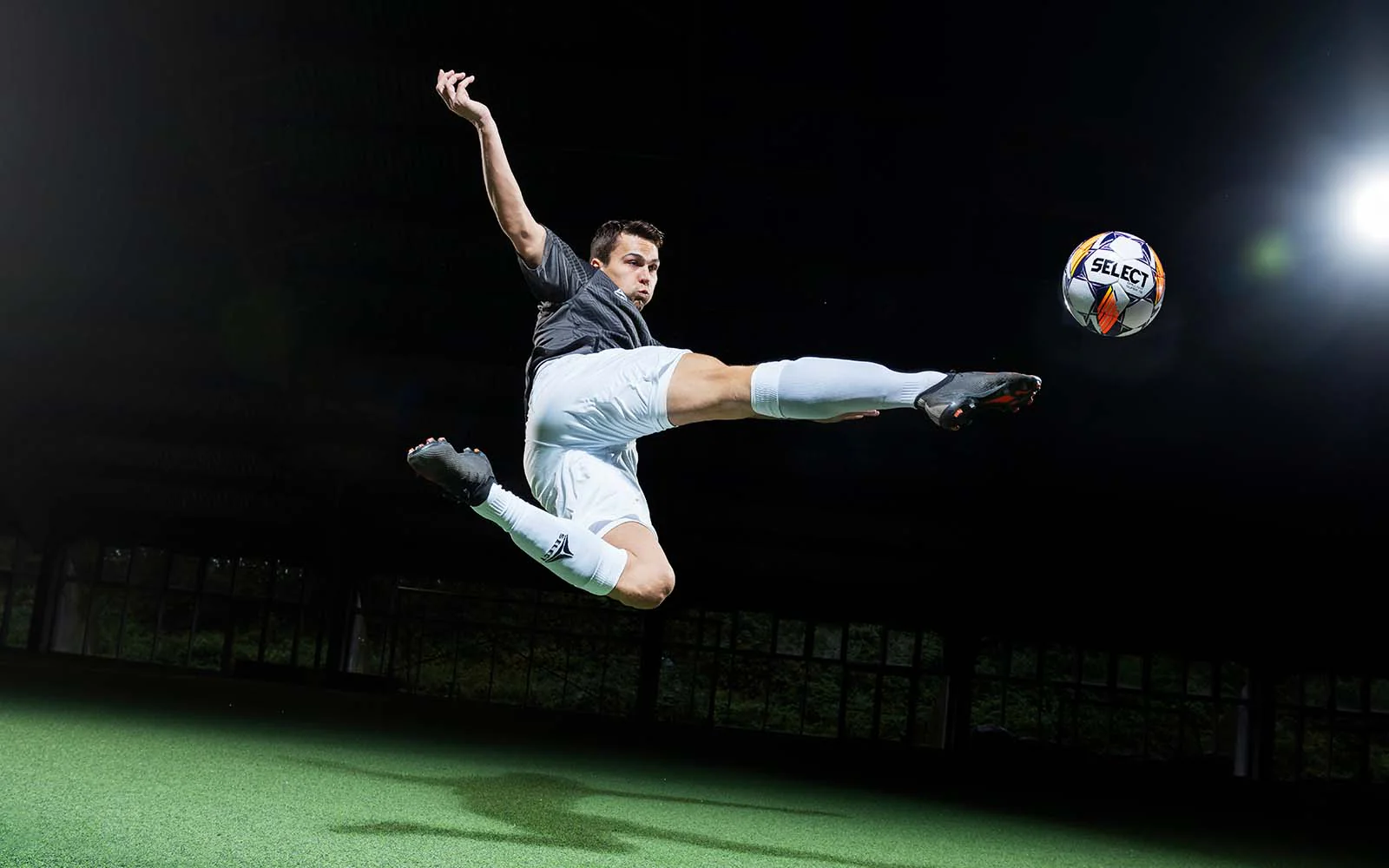 其挥洒汗水 其挥洒汗水